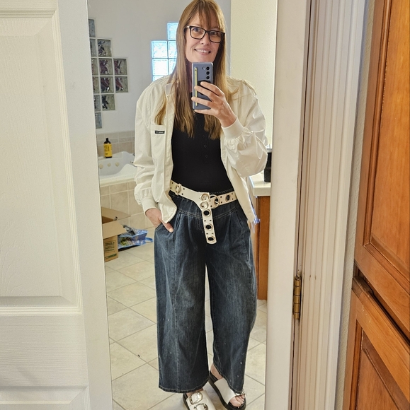 Meet your Posher, Abbey - Picture 5 of 11